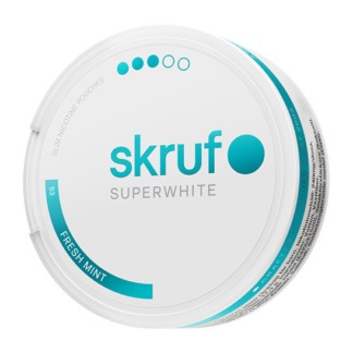 skruf SUPERWHITE no 53 Fresh Mint Strong