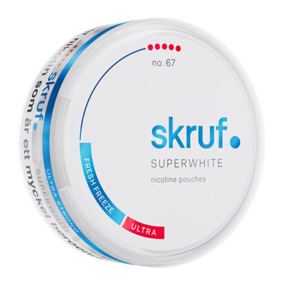 skruf SUPERWHITE Fresh Freeze Ultra Strong 3
