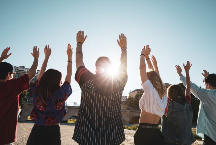 människor från Generation Z och Millennials